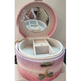 BEAUTY CASE
